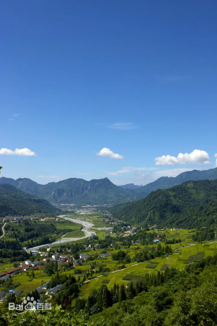 宝山村落